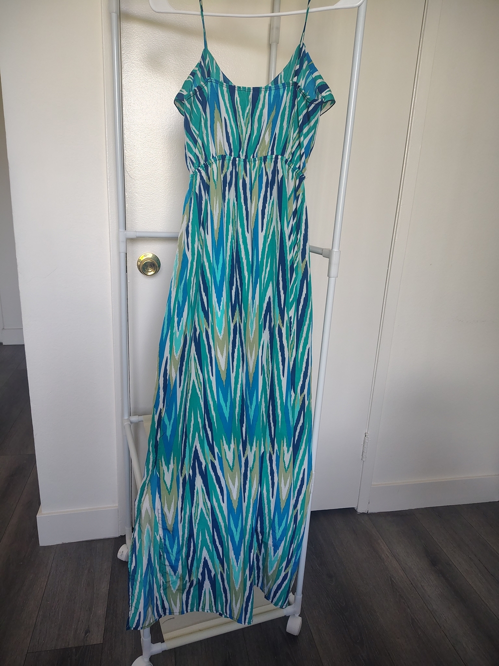 Soprano Teal, Blue & White Printed Maxi Dress Size XS
